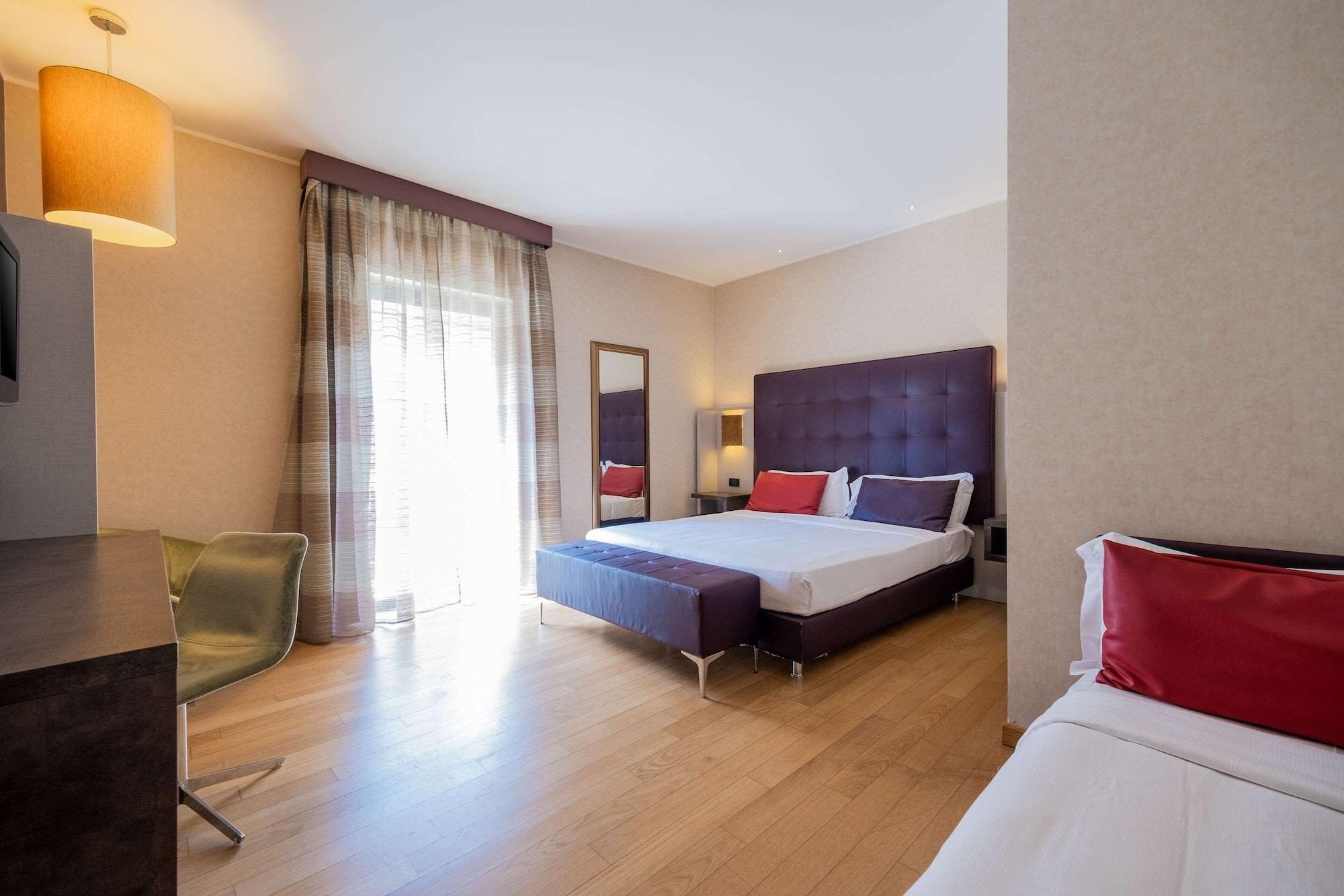 Rome Airport Hotel Фиумичино Екстериор снимка