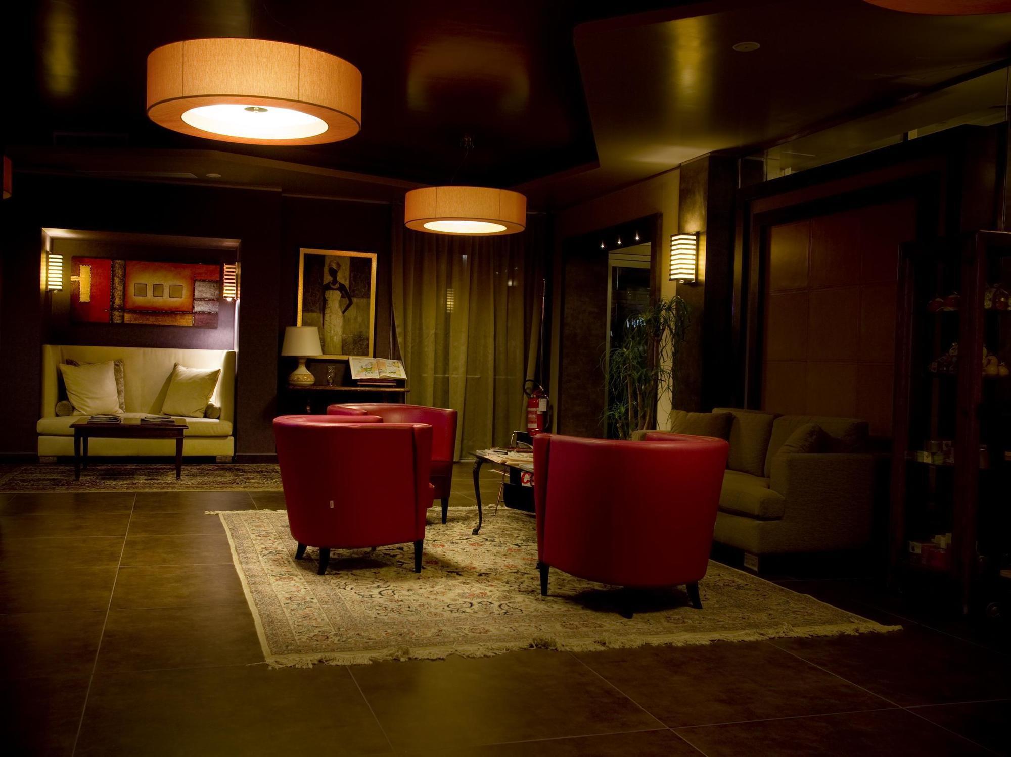 Rome Airport Hotel Фиумичино Екстериор снимка