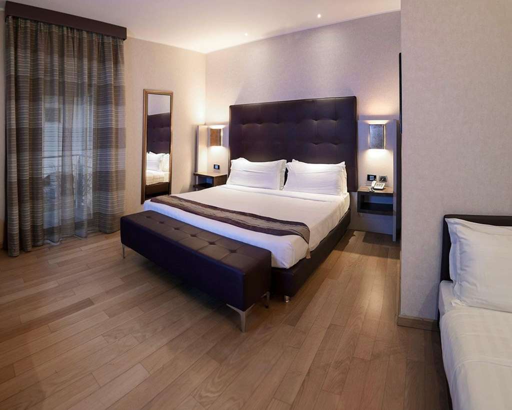 Rome Airport Hotel Фиумичино Стая снимка